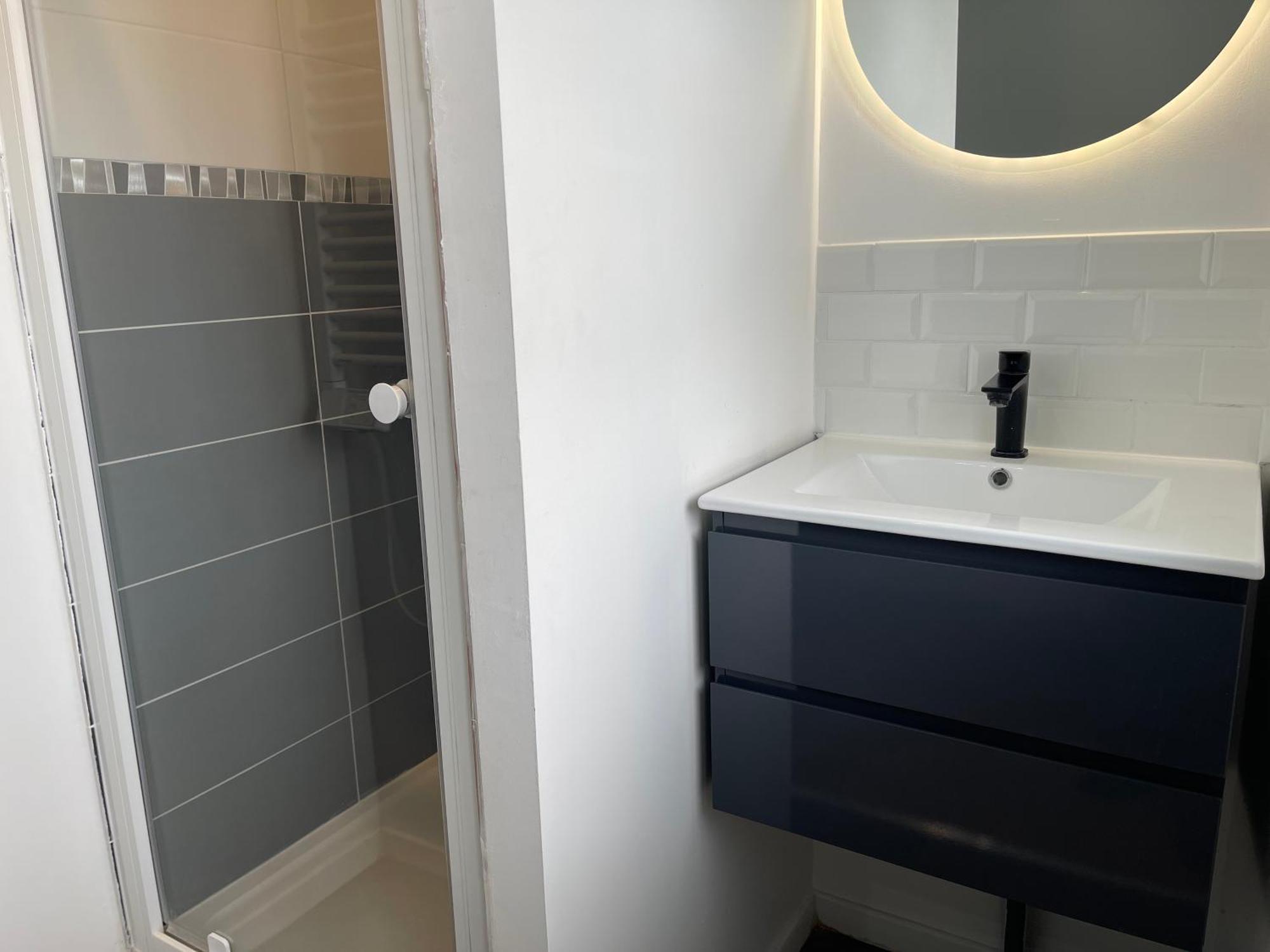 Les 3 Suites - 6 Personnes - 3 Chambres Avec Sdb Privatives Lens Zewnętrze zdjęcie
