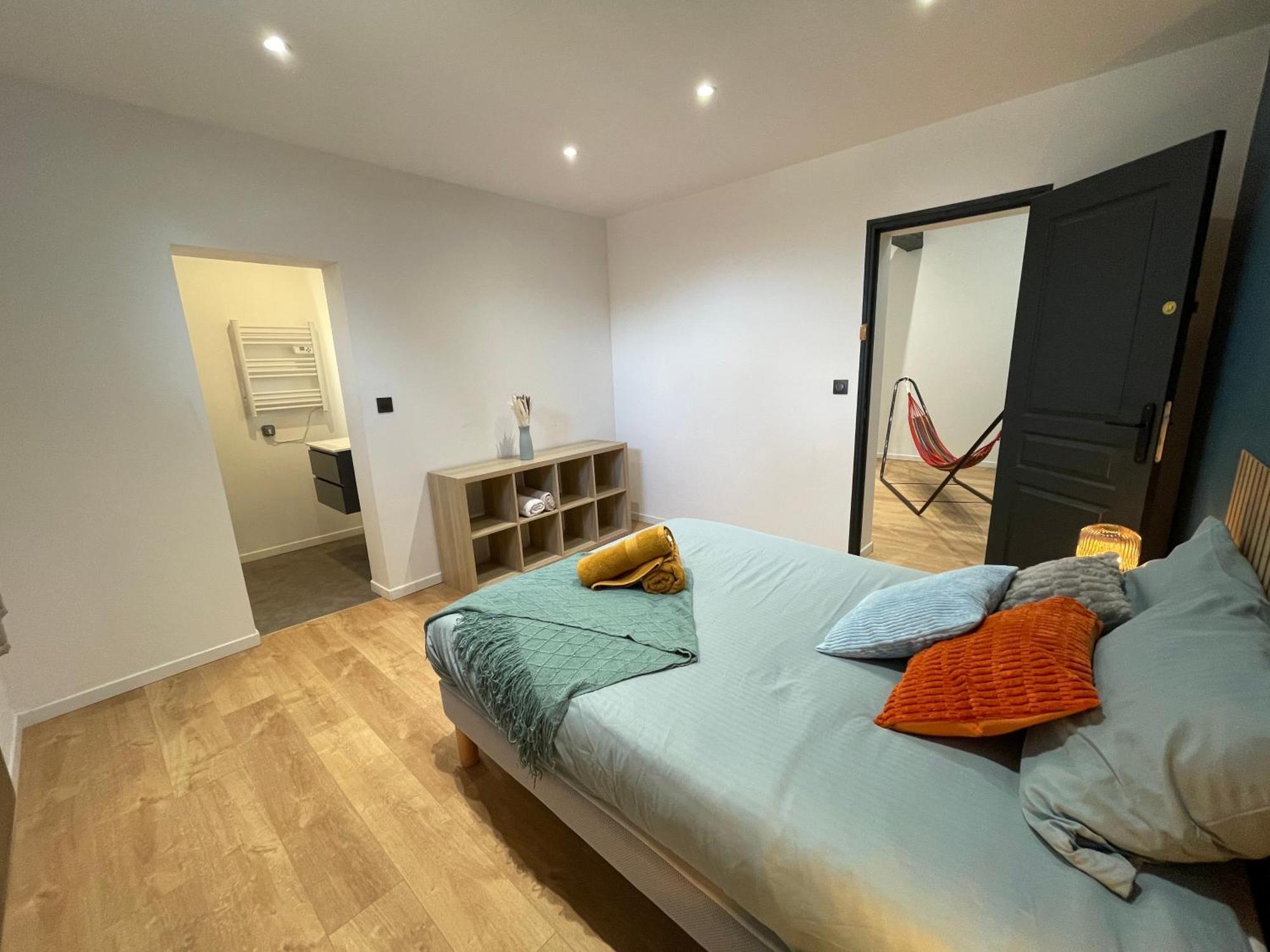 Les 3 Suites - 6 Personnes - 3 Chambres Avec Sdb Privatives Lens Zewnętrze zdjęcie