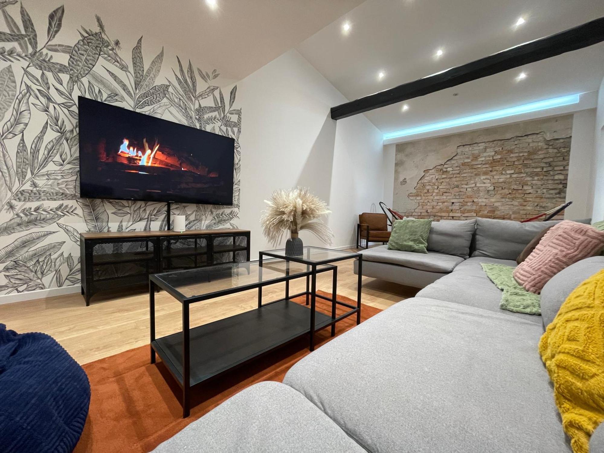 Les 3 Suites - 6 Personnes - 3 Chambres Avec Sdb Privatives Lens Zewnętrze zdjęcie